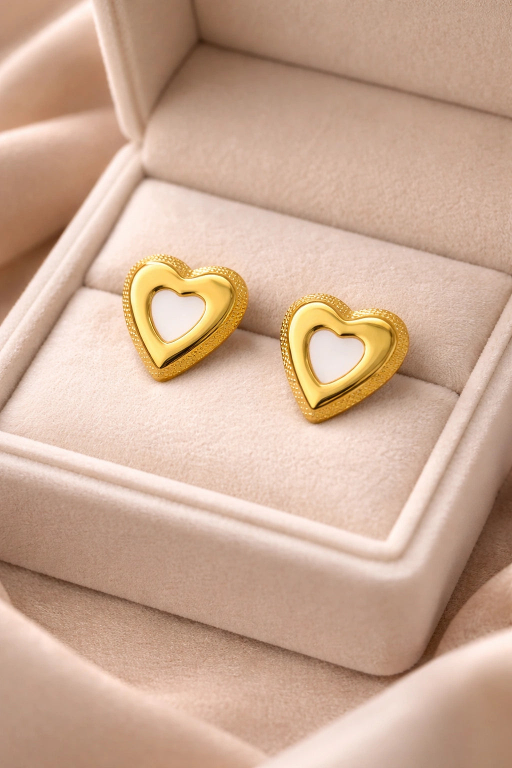 Vanilla Heart Stud Earrings