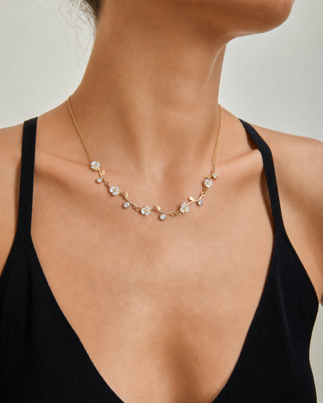 Magnolia Necklace